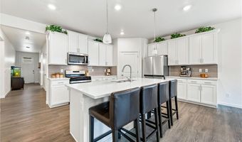 1080 Clara View Dr, Berthoud, CO 80513