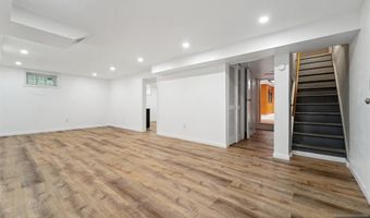 953 Franklin Tpke, Allendale, NJ 07401
