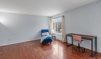 1696 Reserve Ct, Ann Arbor, MI 48103