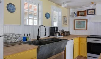71 Eagle Peak Rd, Brookfield, VT 05060