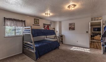 908 MOUNTAIN VIEW Dr, Aztec, NM 87410