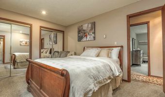17 Lakeview Cir, Angel Fire, NM 87710