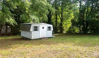 301 Edgewood Ave, Belton, SC 29627