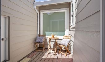 39 Crane Ct, Alameda, CA 94502
