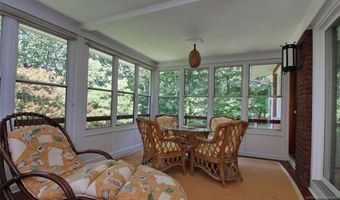 3 Highwood Pl, Alpine, NJ 07620