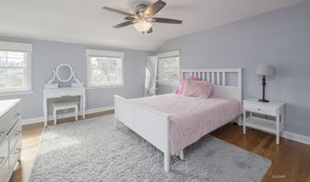 104 Sunnyside Dr, Athens, OH 45701