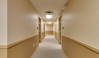 4620 GRANDVIEW Ave 201, Cheyenne, WY 82009