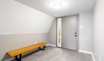 197 S ASPEN Way, Basye, VA 22810