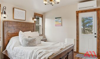 1787 Oak Creek Rd, Aladdin, WY 82710