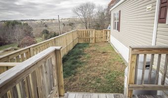 37 Jacob Rd, Belfast, ME 04915