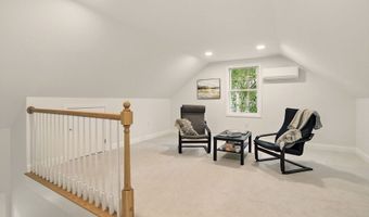 56 Peace St, Billerica, MA 01821