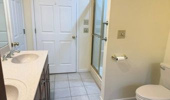 5203 Black Oak Rd, Alton, IL 62002