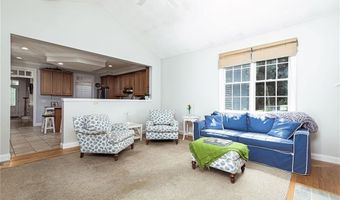 371 Glen Hill Dr, North Kingstown, RI 02874