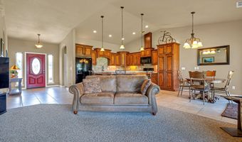 16170 Willow Springs Rd, Anderson, CA 96007