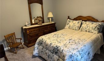 2212 Phenix Ave, Cranston, RI 02921