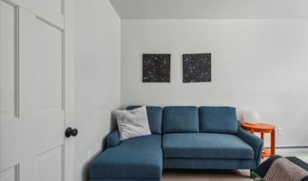 7 Grassy Brook Rd, Brookline, VT 05345