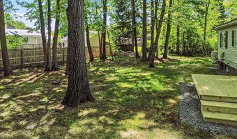 7 Philip Ave, Augusta, ME 04330