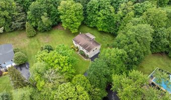 60 Smith Hill Rd, Airmont, NY 10952
