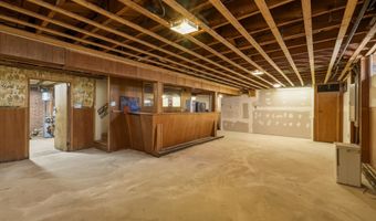 37 Cawley St, Bristol, CT 06010