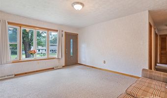 14 Fieldcrest Rd, Arden, NC 28704