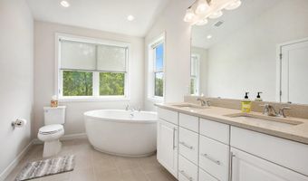 2990 Stoke Way, Ann Arbor, MI 48105