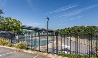 304 FORBES St A, Annapolis, MD 21401
