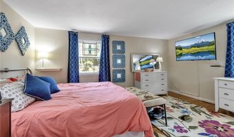 75 Jordan Rd, Amherst, NY 14221