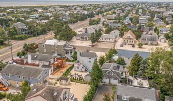 3 W 12 St, Barnegat Light, NJ 08006