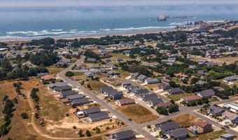 753 SEACREST Dr, Bandon, OR 97411