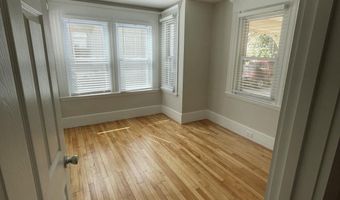 56 Chapel St, Augusta, ME 04330