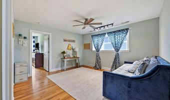 30 E North Shore Ln, Arapahoe, NC 28510