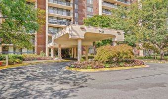 7401 WESTLAKE Ter #215, Bethesda, MD 20817