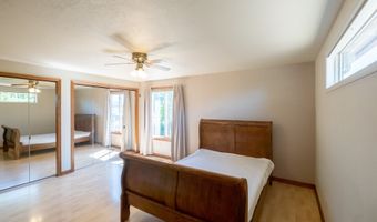 2465 40TH Ave, Albany, OR 97322