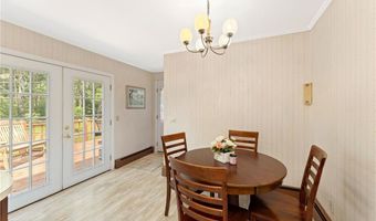 329 Hog House Hill Rd, Exeter, RI 02822