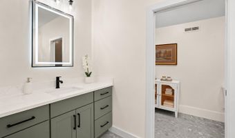 32 Colby Farm Rd, Chester, NH 03036