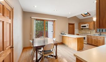 497 S Main St, Andover, MA 01810
