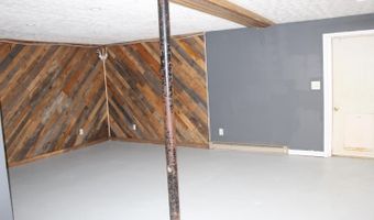 158 Walnut St, Amherst, VA 24521