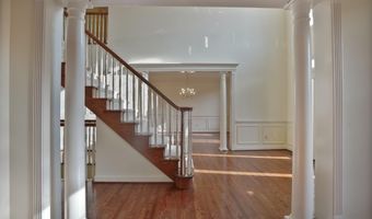 10307 FLEMING Ave, Bethesda, MD 20814