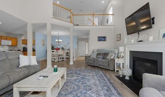 5 Sea Knoll Ct, Bourne, MA 02532