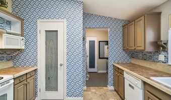 7998 14TH St, Bay City, OR 97107