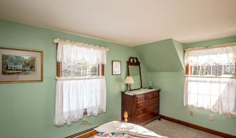 28 Washington Ave, Bartlett, NH 03845