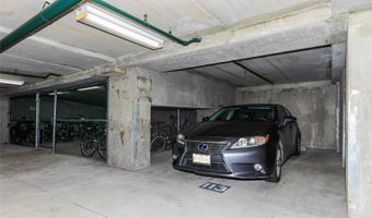 545 Queen St 333, Honolulu, HI 96813