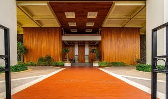 250 Kawaihae St 16B, Honolulu, HI 96825