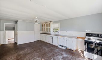 213 E Madison St, Bolton, MS 39041
