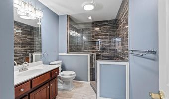 126 Deep Springs Dr, Bardstown, KY 40004