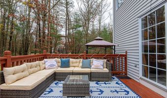 108 Skunk Hill Rd, Hopkinton, RI 02832