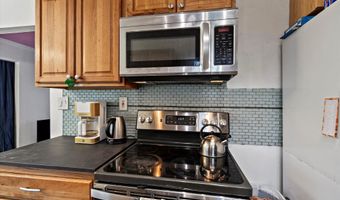 1510 E 40th Ct, Anchorage, AK 99508