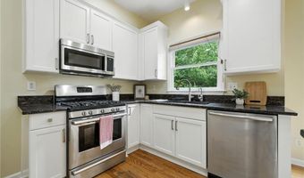 595 Oak Alley Way, Alpharetta, GA 30022