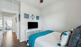 1009 Fiji Dr, Rockport, TX 78382