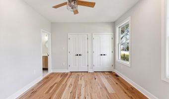 515 Sandalwood Rd, Villas, NJ 08251